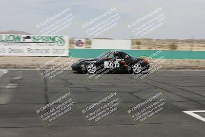 media/Jun-01-2025-CalClub SCCA (Sun) [[eae223c5dd]]/Group 6/Race (Front Straight)/